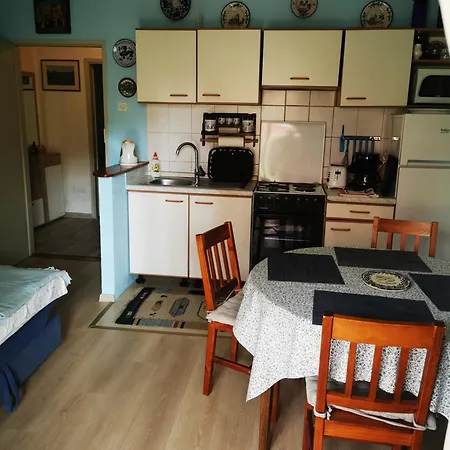 Borgina Apartment *