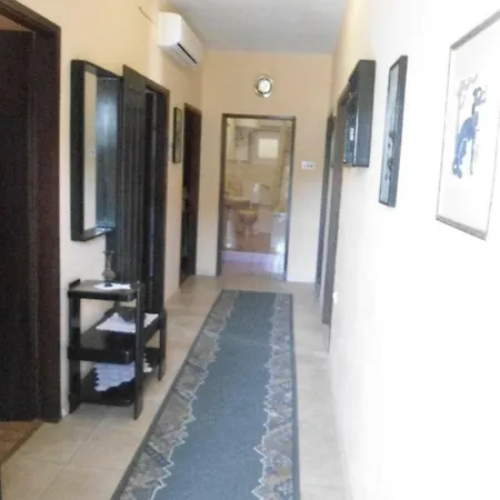 Borgina Apartment