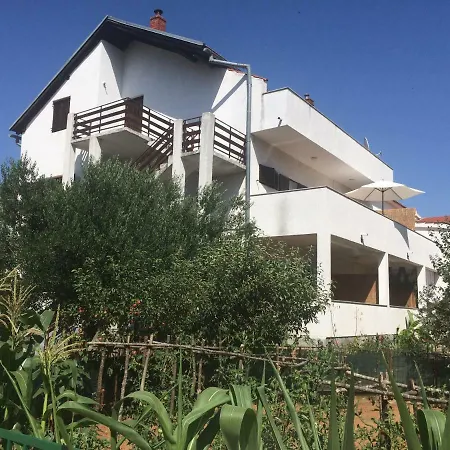 Borgina Apartment