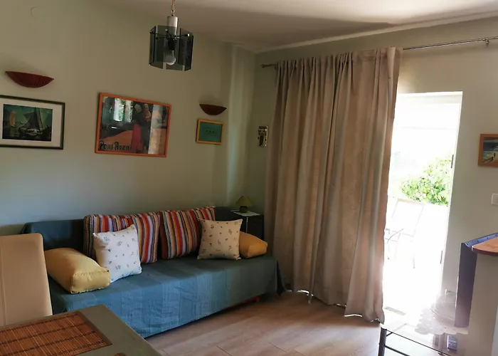 Apartament Borgina *